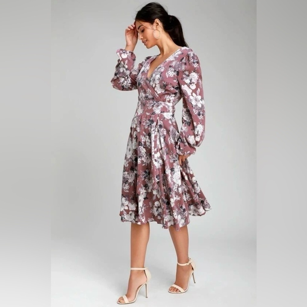 NWT Lulu's Lunette Dusty Purple Floral Midi Dress Size Small Coquette Romantic - Picture 2 of 13